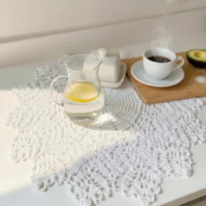 Toalha Rendada em Crochê Artesanal – Decoração de Mesa Feita à Mão