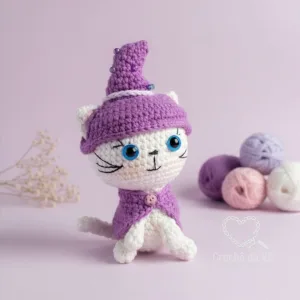 Gatinha Halloween Amigurumi – Decoração Temática em Crochê Feita à Mão