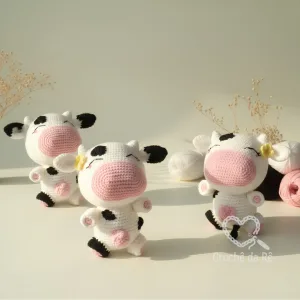 Vaquinha Amigurumi – Pelúcia em Crochê Artesanal Feita à Mão