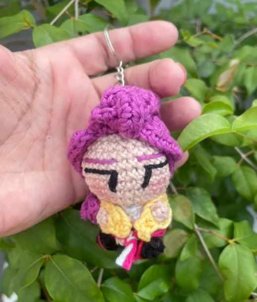 Chaveiro Guerreiras K-pop – Amigurumi em Crochê Feito à Mão 🎤🧶